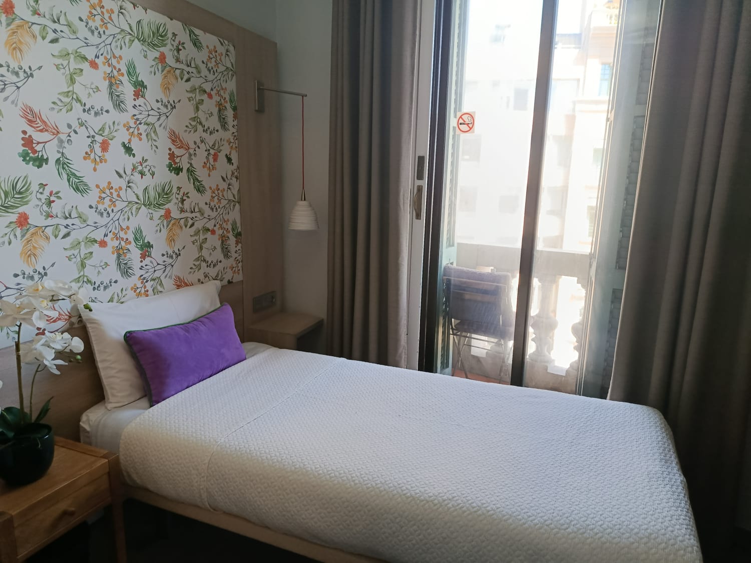 Habitación individual con vistas de Hotel Ginebra — fotografía 4